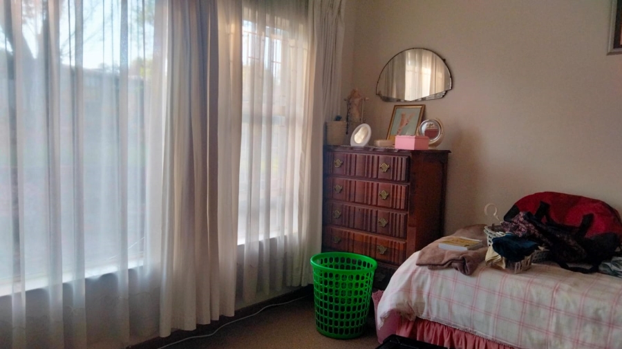 4 Bedroom Property for Sale in Valhalla Gauteng