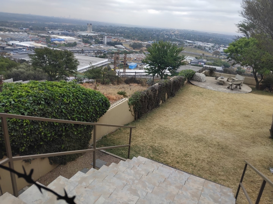 5 Bedroom Property for Sale in Sunnyridge Gauteng