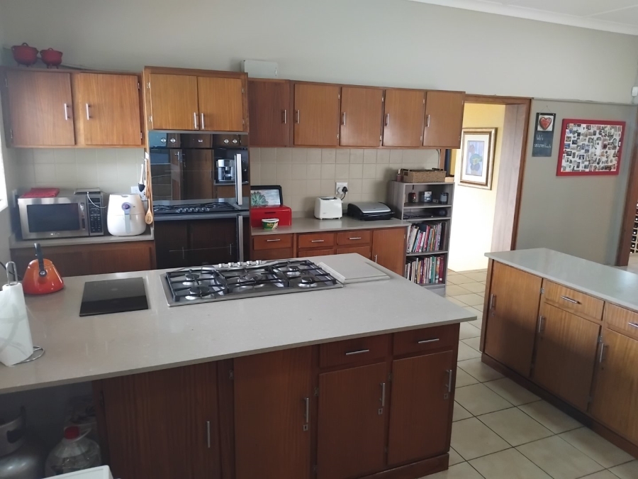 5 Bedroom Property for Sale in Sunnyridge Gauteng