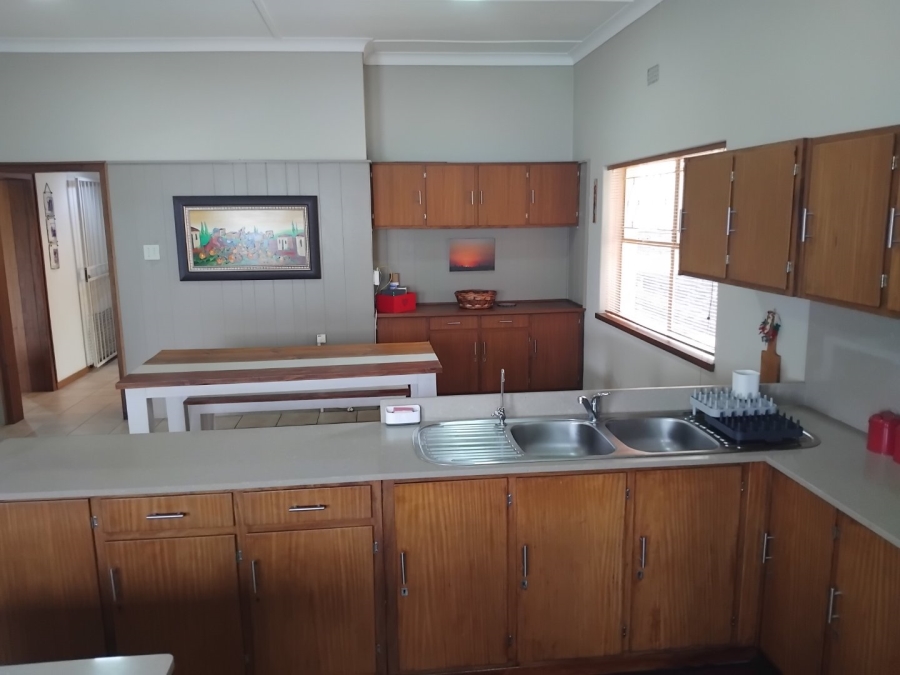 5 Bedroom Property for Sale in Sunnyridge Gauteng