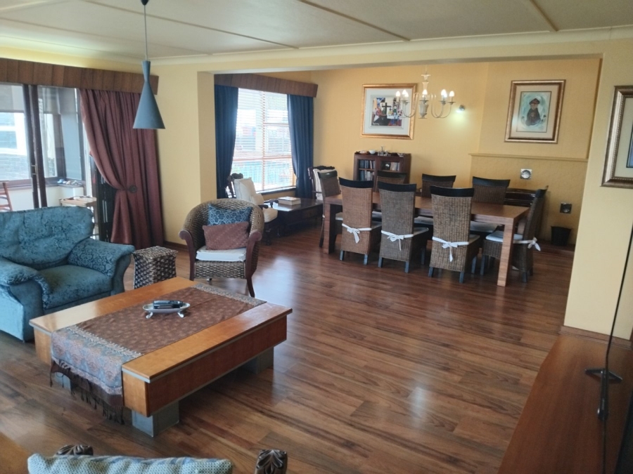 5 Bedroom Property for Sale in Sunnyridge Gauteng