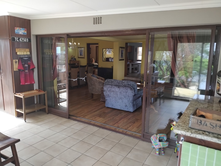 5 Bedroom Property for Sale in Sunnyridge Gauteng