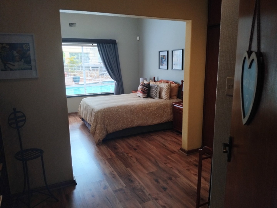 5 Bedroom Property for Sale in Sunnyridge Gauteng