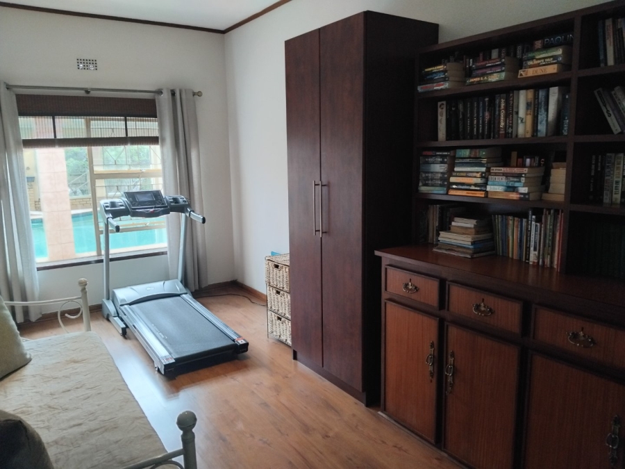 5 Bedroom Property for Sale in Sunnyridge Gauteng