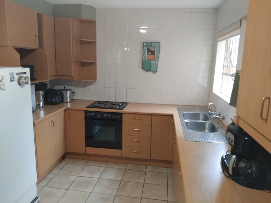 5 Bedroom Property for Sale in Sunnyridge Gauteng