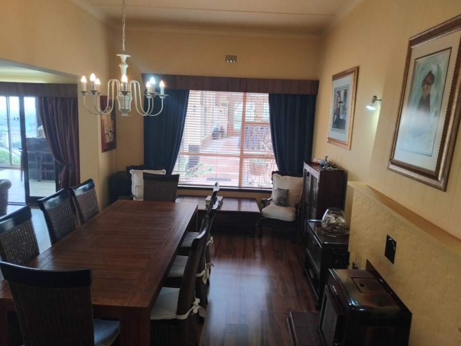 5 Bedroom Property for Sale in Sunnyridge Gauteng