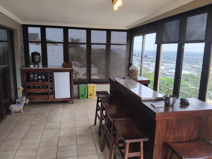 5 Bedroom Property for Sale in Sunnyridge Gauteng