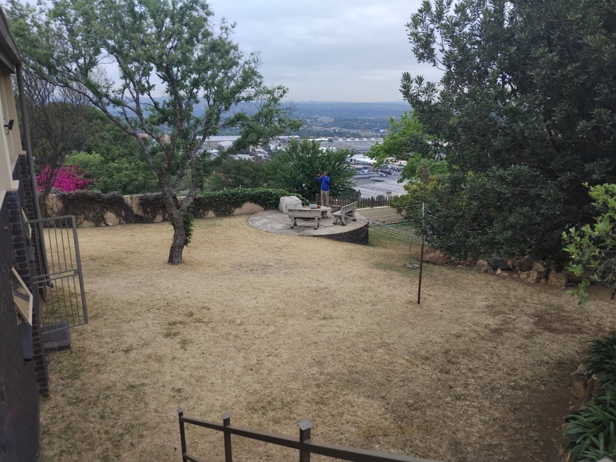 5 Bedroom Property for Sale in Sunnyridge Gauteng