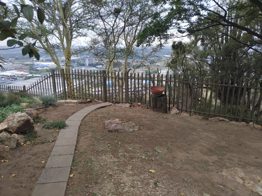 5 Bedroom Property for Sale in Sunnyridge Gauteng