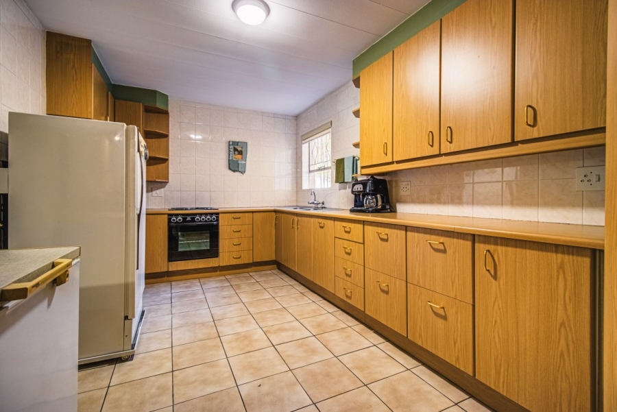 5 Bedroom Property for Sale in Sunnyridge Gauteng