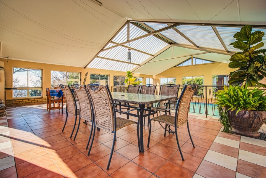 5 Bedroom Property for Sale in Sunnyridge Gauteng