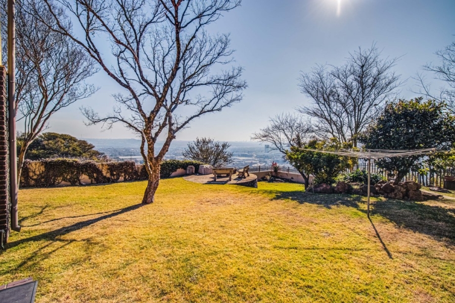 5 Bedroom Property for Sale in Sunnyridge Gauteng