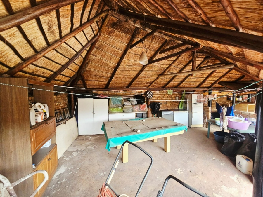 4 Bedroom Property for Sale in Heuweloord Gauteng