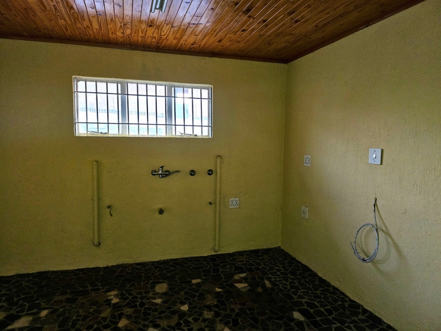 To Let 4 Bedroom Property for Rent in Terenure Gauteng