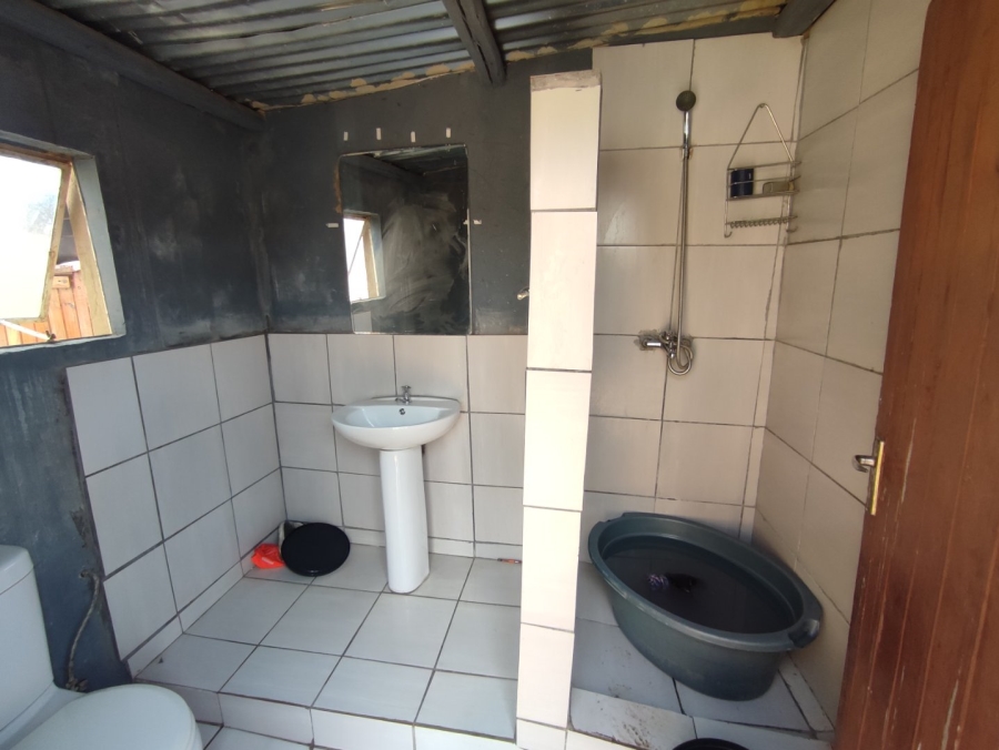 2 Bedroom Property for Sale in Daveyton Gauteng