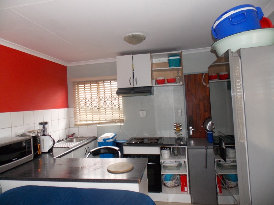 3 Bedroom Property for Sale in Windmill Park Gauteng