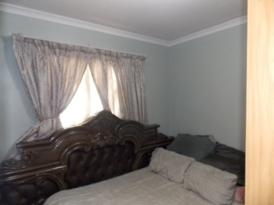 3 Bedroom Property for Sale in Windmill Park Gauteng