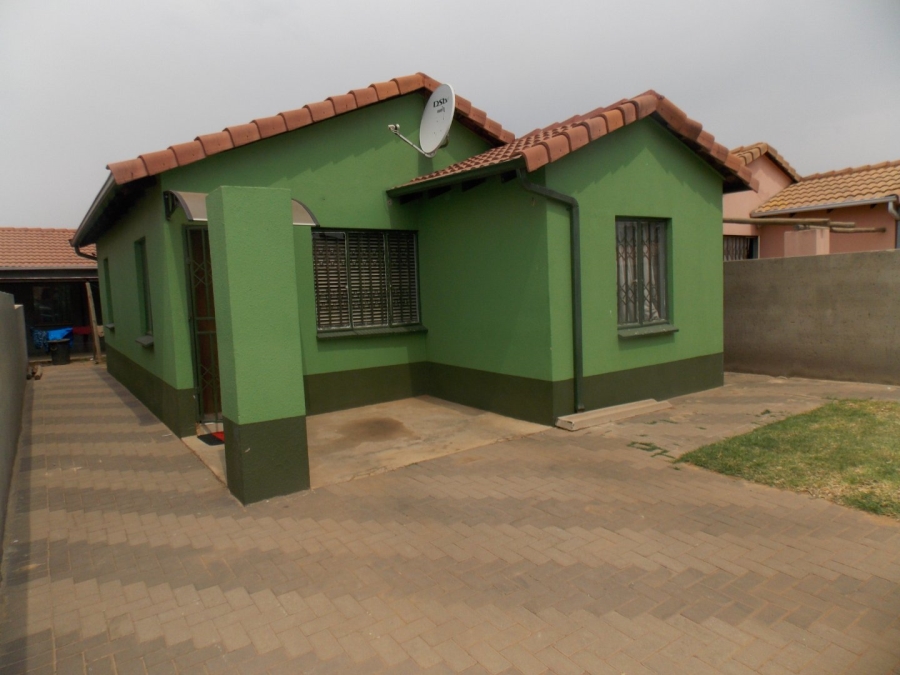 3 Bedroom Property for Sale in Windmill Park Gauteng