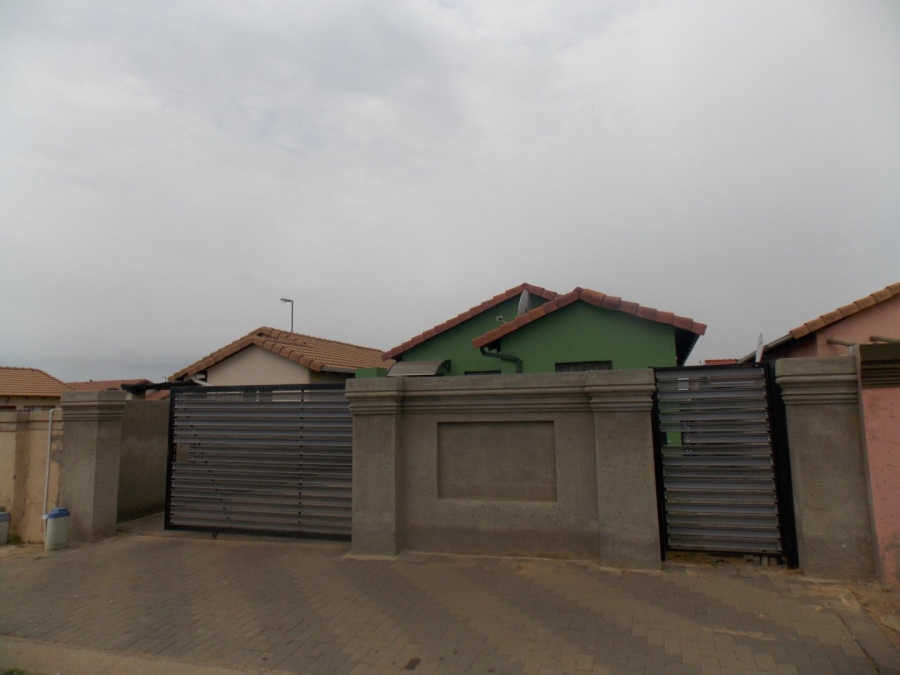 3 Bedroom Property for Sale in Windmill Park Gauteng