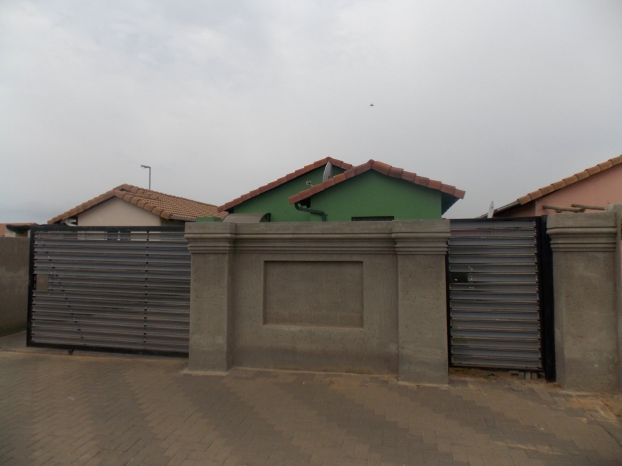 3 Bedroom Property for Sale in Windmill Park Gauteng