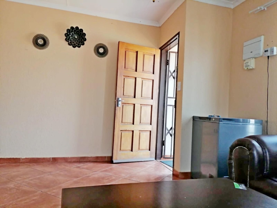 3 Bedroom Property for Sale in Birch Acres Gauteng