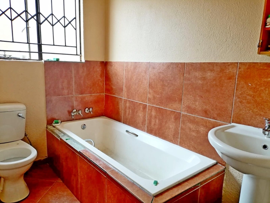 3 Bedroom Property for Sale in Birch Acres Gauteng