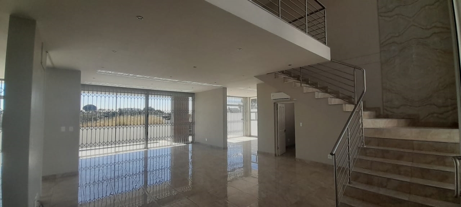 To Let 6 Bedroom Property for Rent in Waterkloof Heights Gauteng
