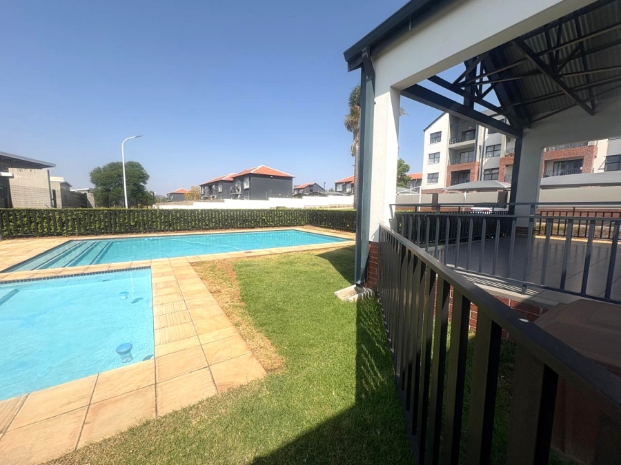 To Let 1 Bedroom Property for Rent in North Riding Gauteng