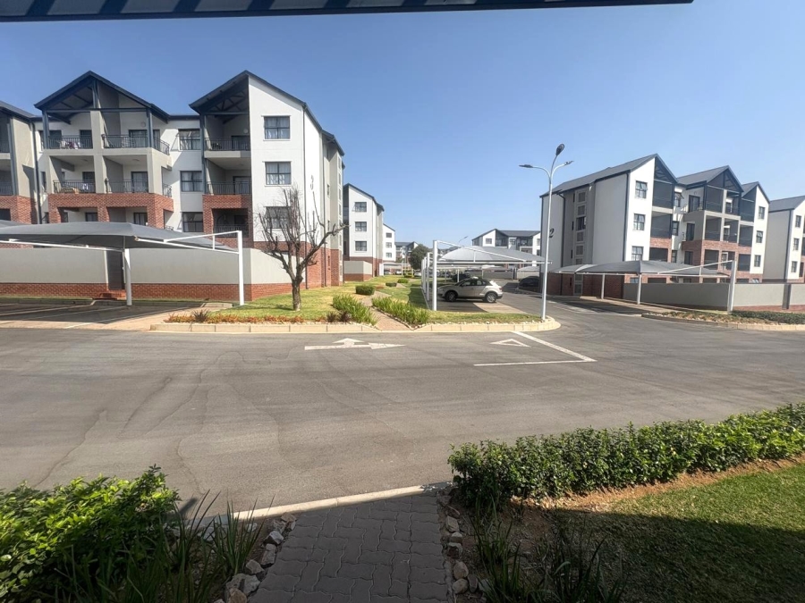 To Let 1 Bedroom Property for Rent in North Riding Gauteng