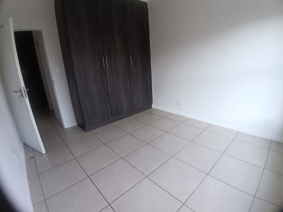 To Let 3 Bedroom Property for Rent in Olivedale Gauteng