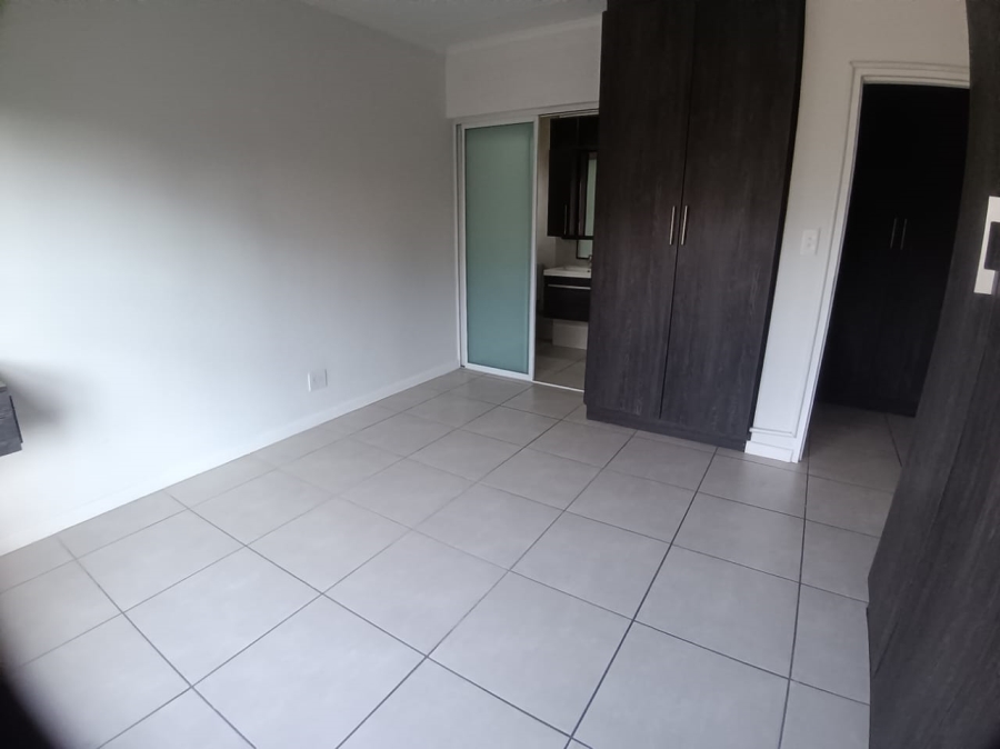 To Let 3 Bedroom Property for Rent in Olivedale Gauteng