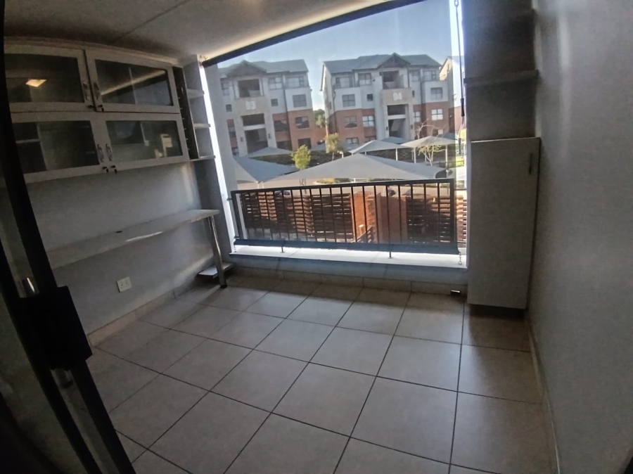 To Let 3 Bedroom Property for Rent in Olivedale Gauteng