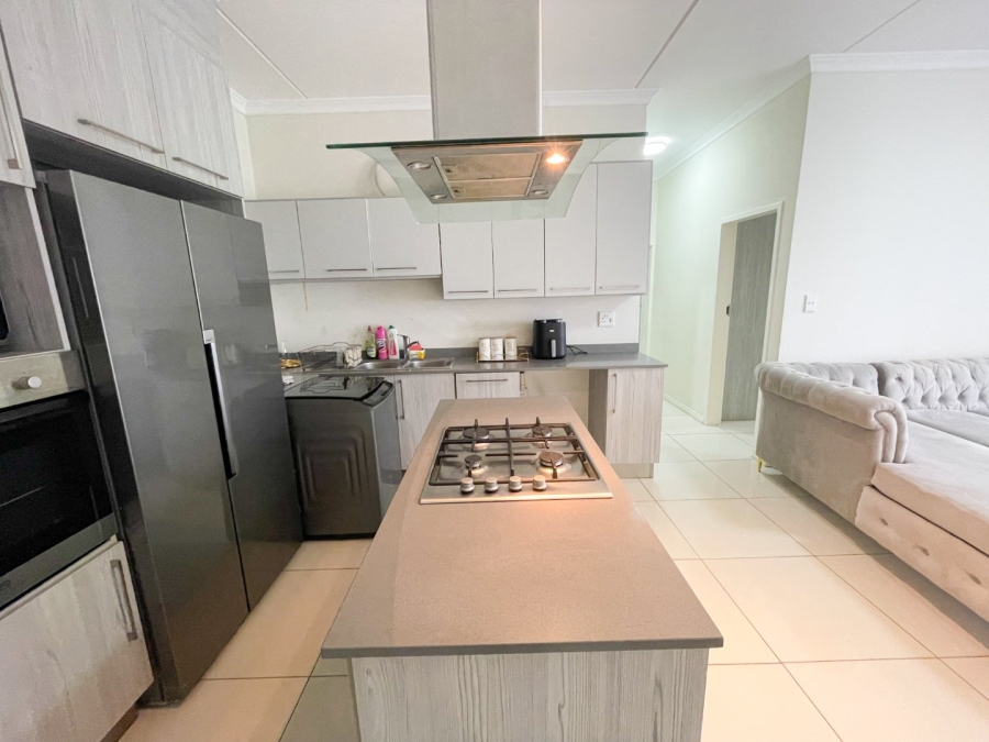 2 Bedroom Property for Sale in Carlswald Gauteng