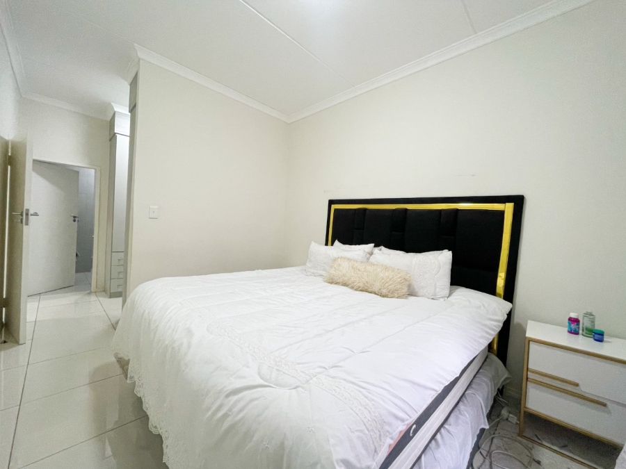 2 Bedroom Property for Sale in Carlswald Gauteng