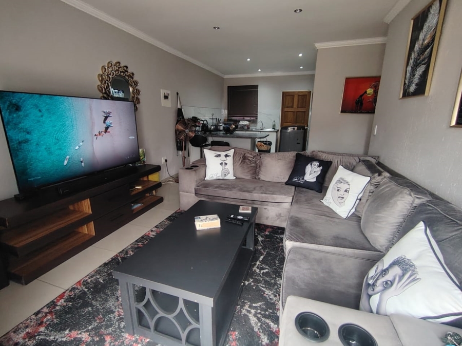 3 Bedroom Property for Sale in Heuwelsig Estate Gauteng