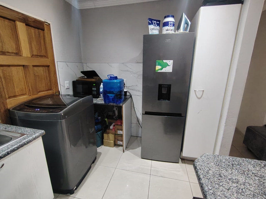 3 Bedroom Property for Sale in Heuwelsig Estate Gauteng