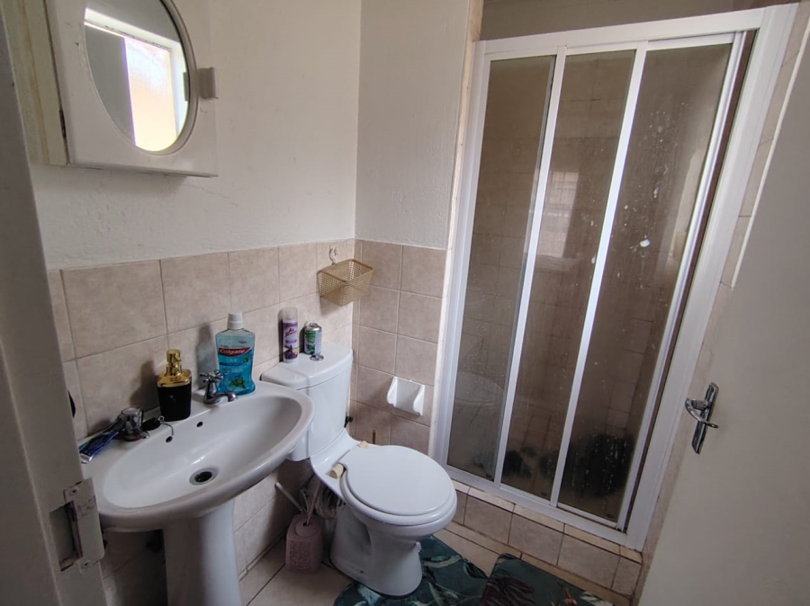 3 Bedroom Property for Sale in Heuwelsig Estate Gauteng