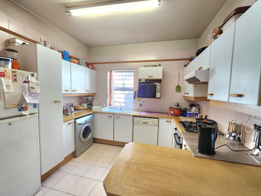 2 Bedroom Property for Sale in Glenanda Gauteng