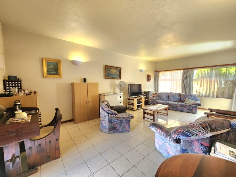 2 Bedroom Property for Sale in Glenanda Gauteng