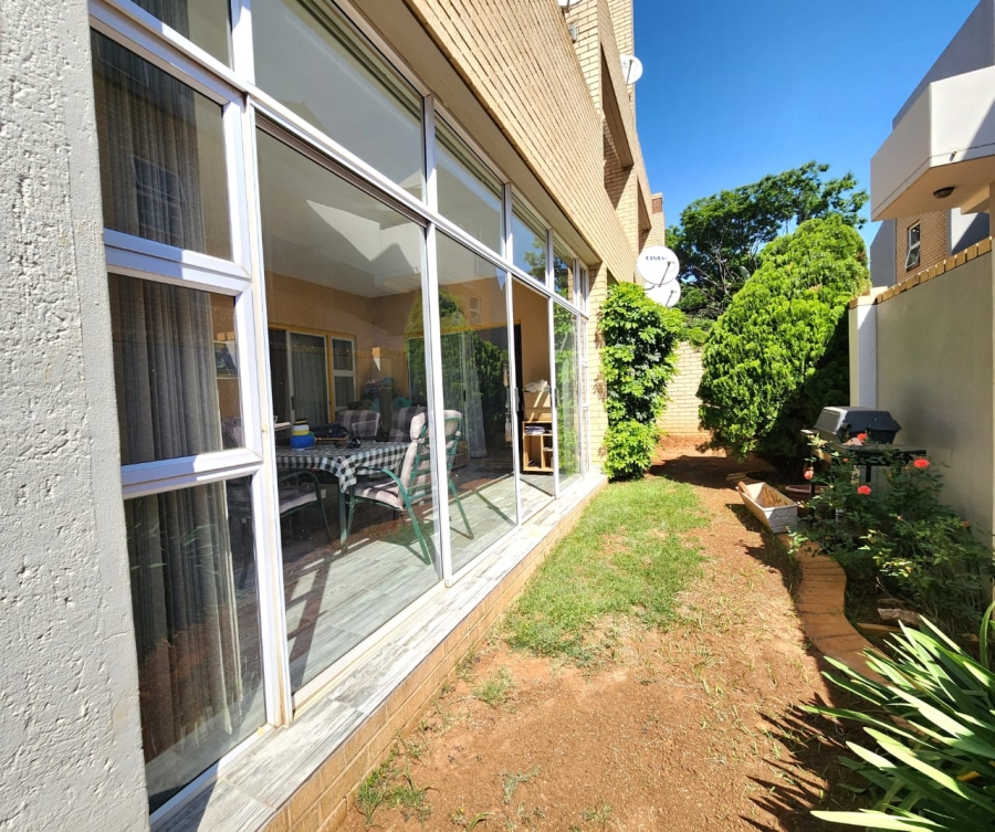 2 Bedroom Property for Sale in Glenanda Gauteng