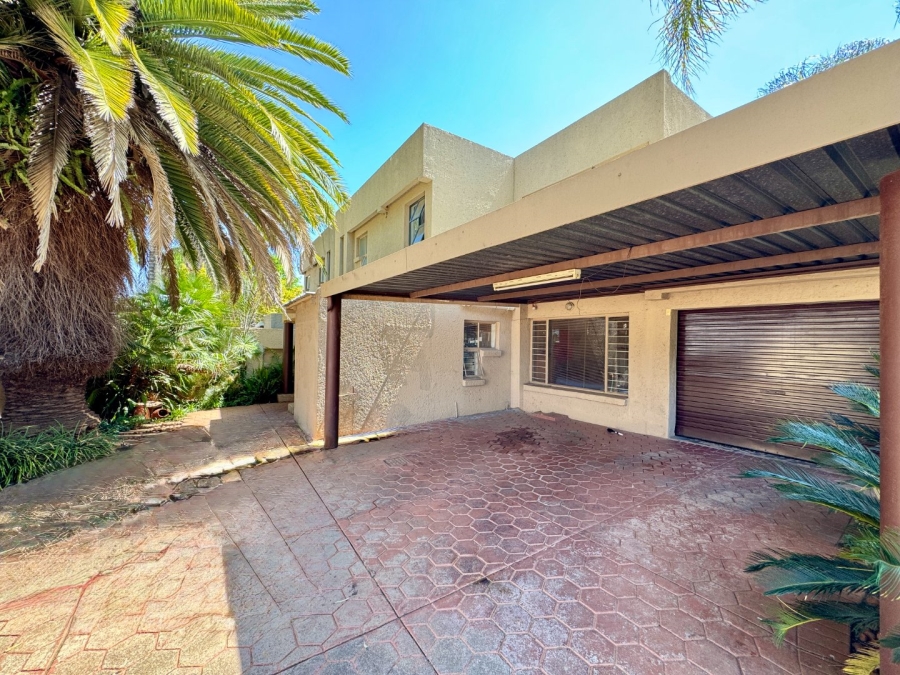3 Bedroom Property for Sale in Clubview Gauteng