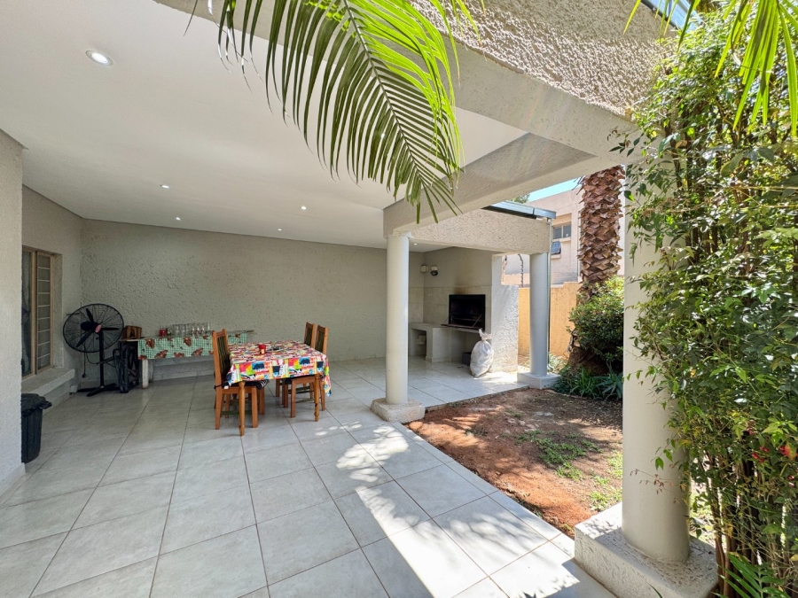 3 Bedroom Property for Sale in Clubview Gauteng