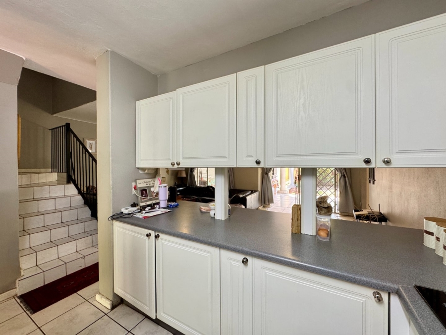 3 Bedroom Property for Sale in Clubview Gauteng