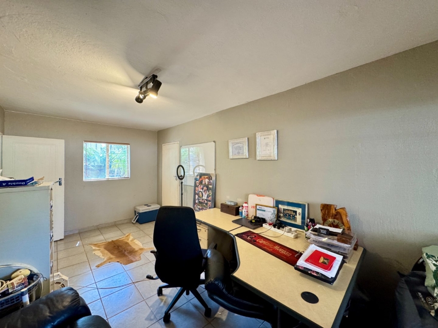 3 Bedroom Property for Sale in Clubview Gauteng
