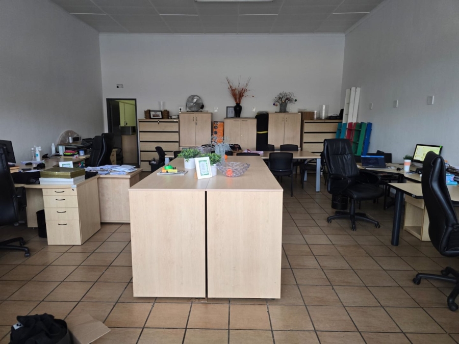 To Let commercial Property for Rent in Marlands Gauteng