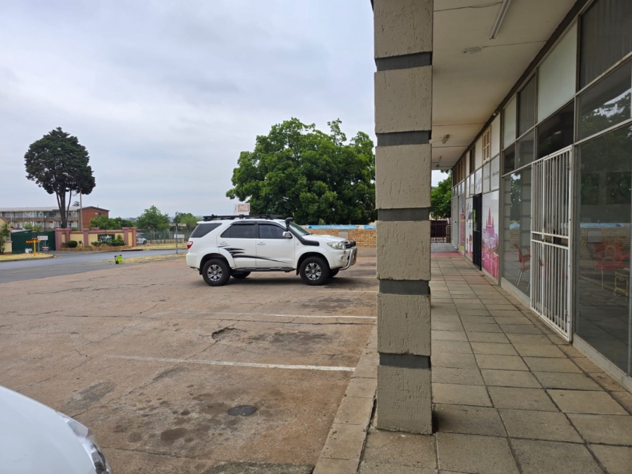 To Let commercial Property for Rent in Marlands Gauteng