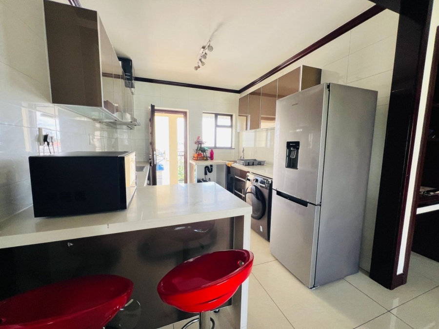 To Let 2 Bedroom Property for Rent in Maroeladal Gauteng