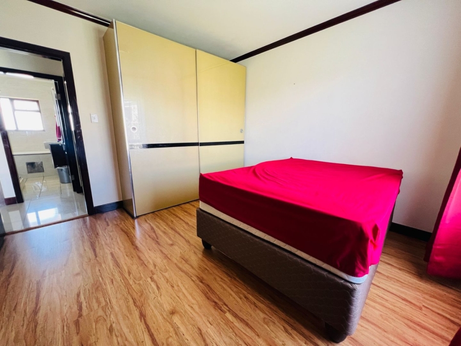 To Let 2 Bedroom Property for Rent in Maroeladal Gauteng