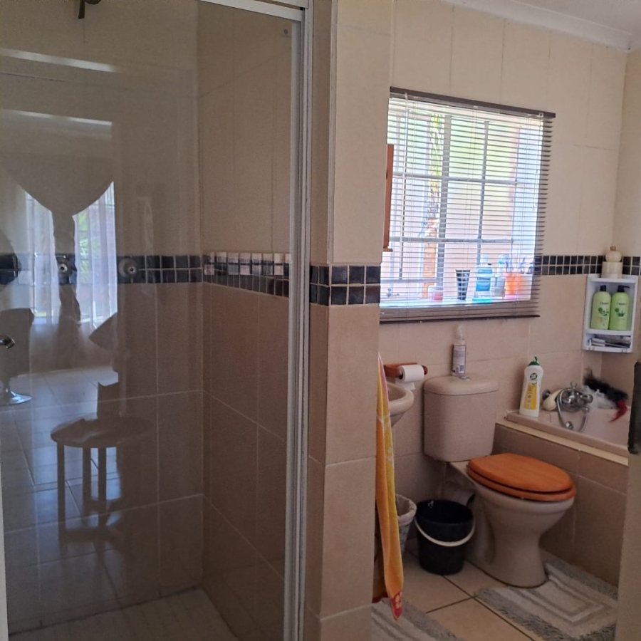 2 Bedroom Property for Sale in Amandasig Gauteng