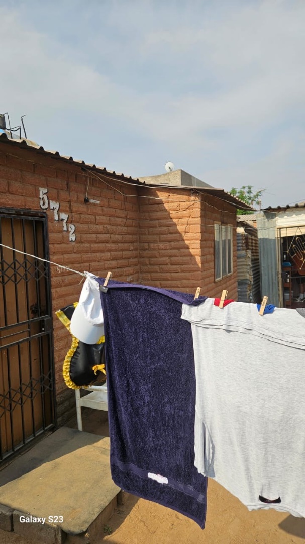 2 Bedroom Property for Sale in Olievenhoutbosch Gauteng